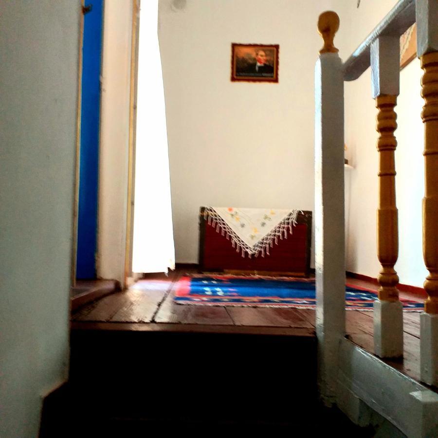 Ayvalik 1881 Pansiyon Екстериор снимка