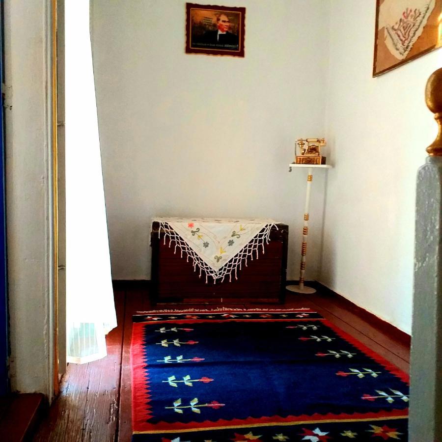 Ayvalik 1881 Pansiyon Екстериор снимка